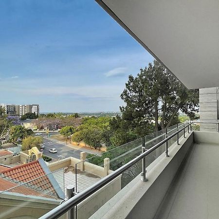 Masingita Towers Executive Suite Johannesburg Bagian luar foto