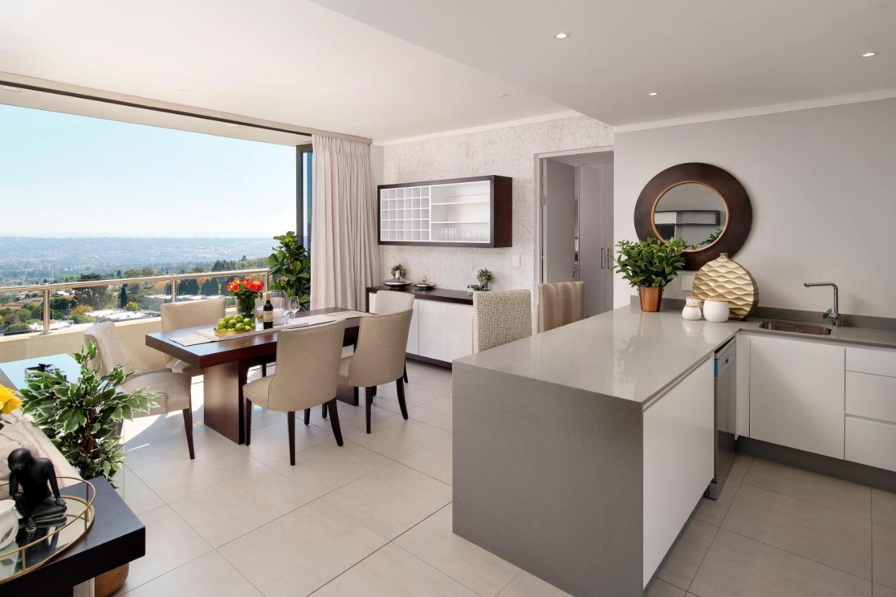 Masingita Towers Executive Suite Johannesburg Bagian luar foto