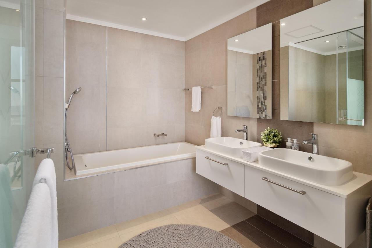 Masingita Towers Executive Suite Johannesburg Bagian luar foto