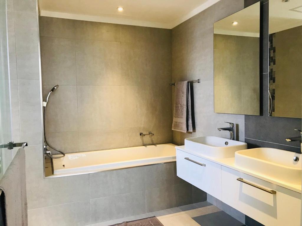 Masingita Towers Executive Suite Johannesburg Bagian luar foto
